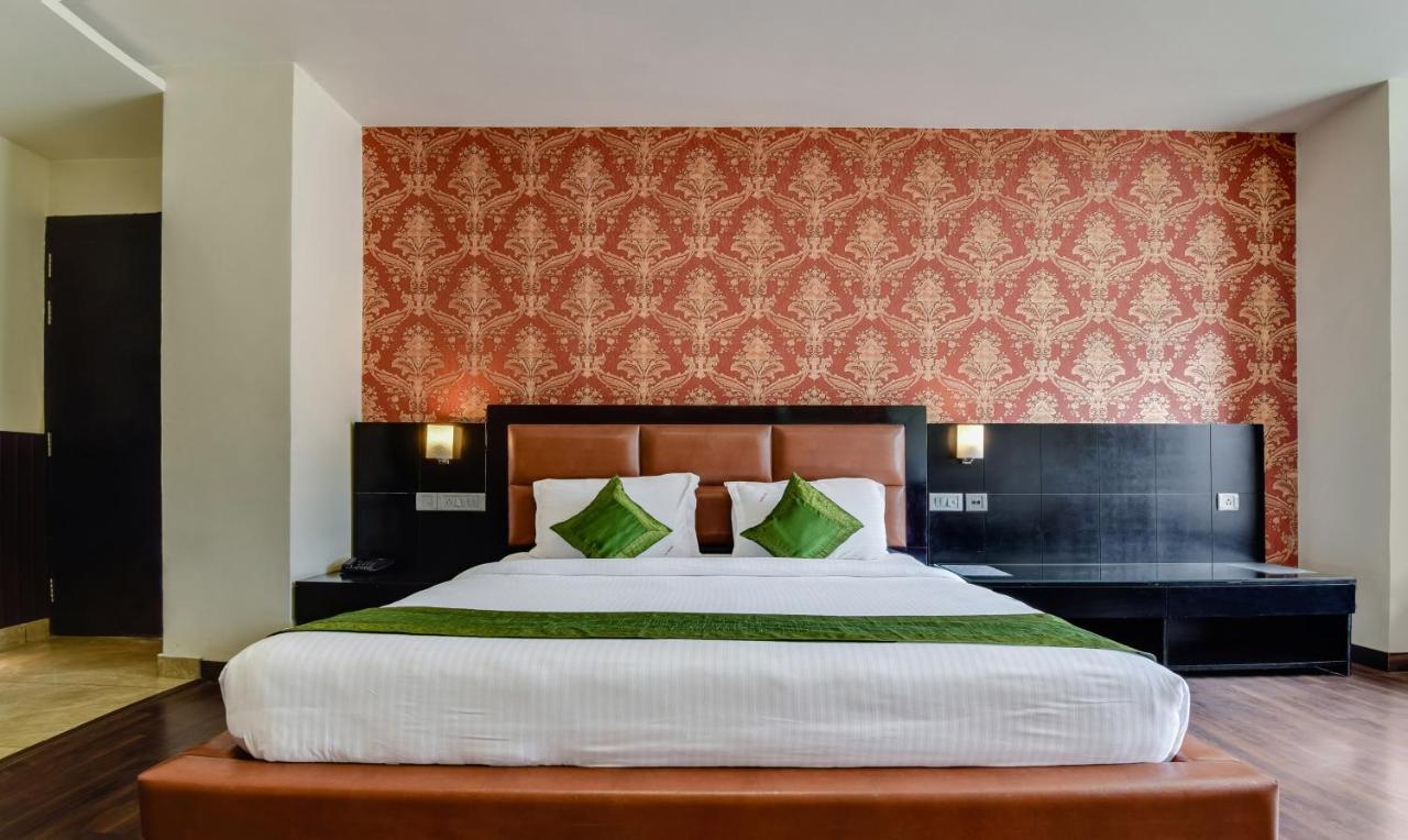 The Vaikunth Hotel Dharamshala Buitenkant foto